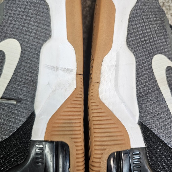 Nike Men's Air Max Alpha Trainer Size 10 Black, Gray, White - Picture 9 of 14